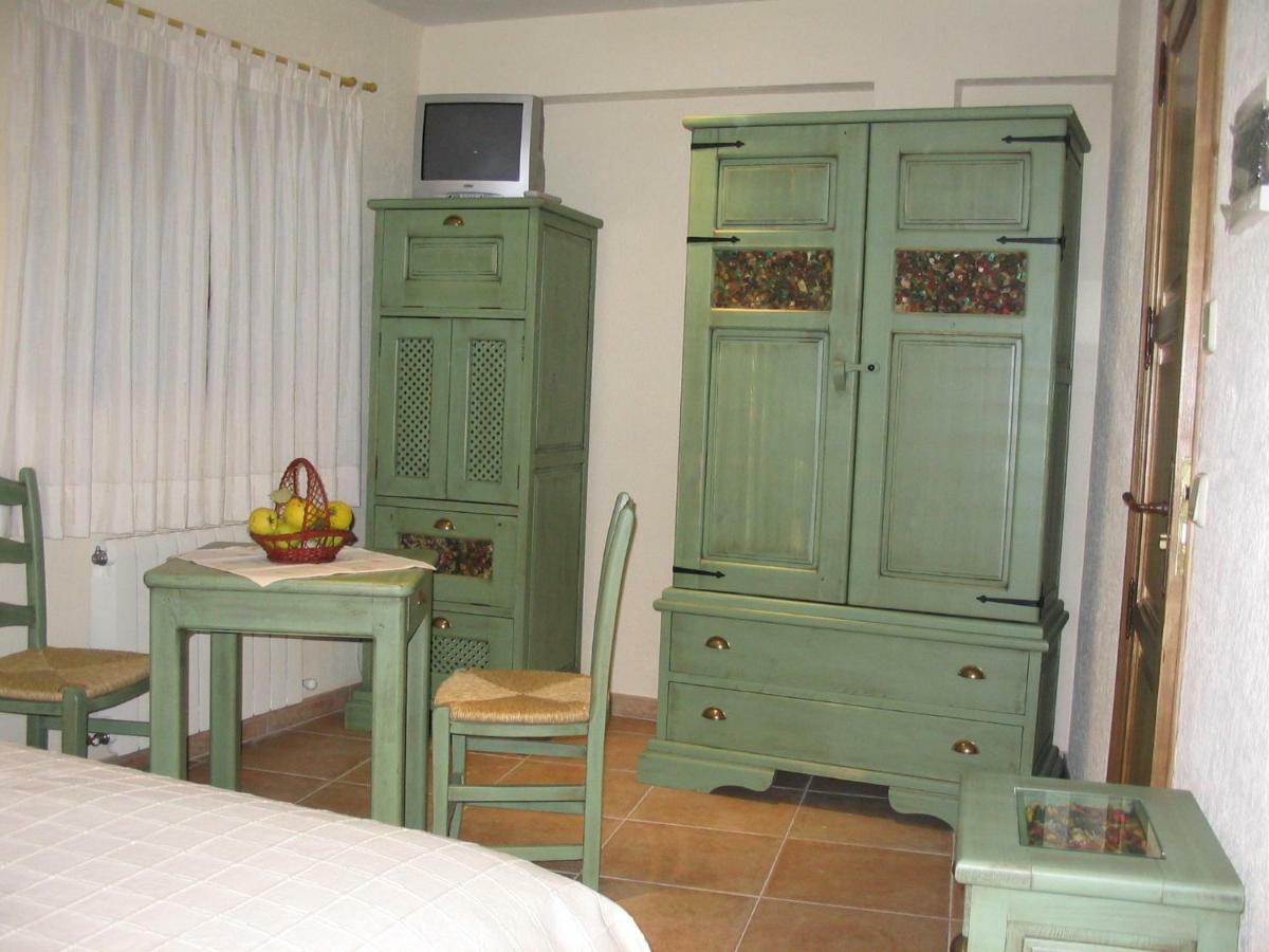 Hotel Rural Los Frutales Cercedilla Eksteriør billede