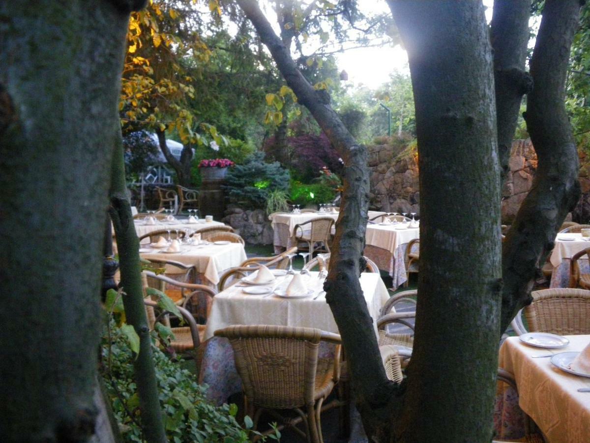 Hotel Rural Los Frutales Cercedilla Eksteriør billede